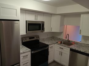 102 Royal Park Drive 3D, Oakland Park FL 33309