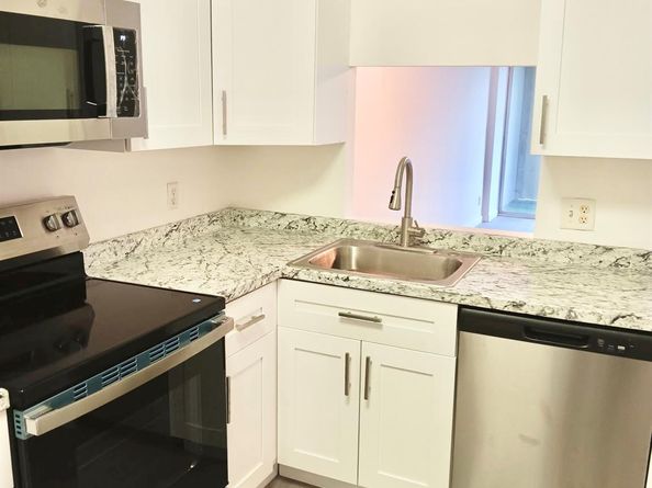 102 Royal Park Drive 3D, Oakland Park FL 33309