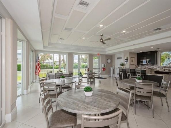 333 NE 21st Ave 1106, Deerfield Beach FL 33441