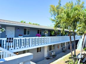 101-105 SE 26th St, Fort Lauderdale FL 33316