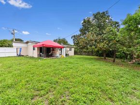 5810 SW 38th Court, Davie FL 33314