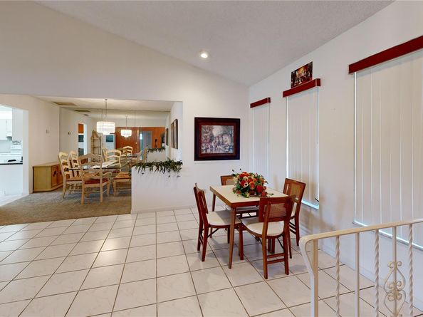 109 Rivera Ave, Royal Palm Beach FL 33411