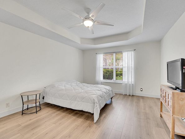 6298 Via Primo Street, Lake Worth FL 33467