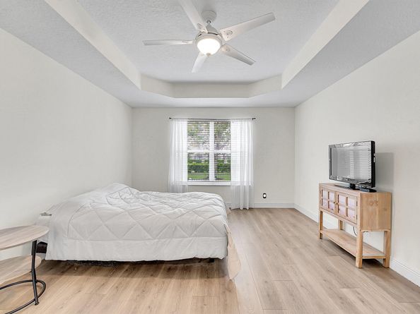 6298 Via Primo Street, Lake Worth FL 33467