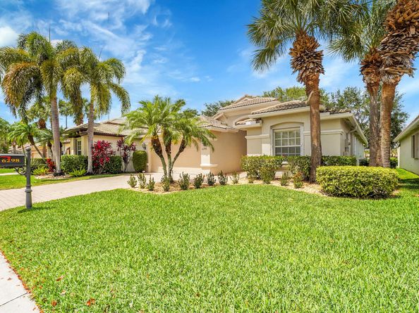 6298 Via Primo Street, Lake Worth FL 33467