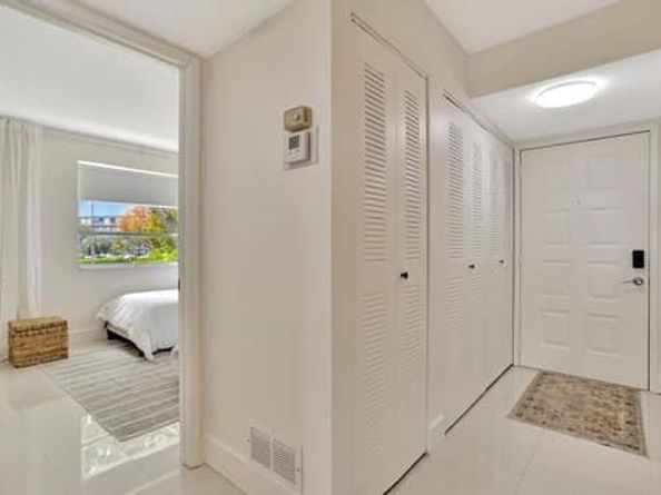 2228 N Cypress Bend Dr 210, Pompano Beach FL 33069