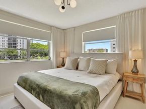 2228 N Cypress Bend Dr 210, Pompano Beach FL 33069