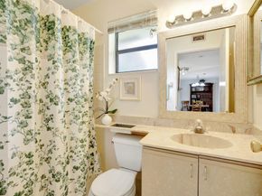 4165 Carambola Circle S 2162, Coconut Creek FL 33066