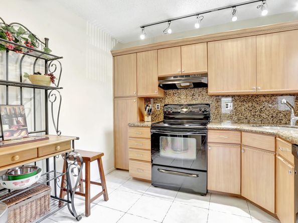 4165 Carambola Circle S 2162, Coconut Creek FL 33066