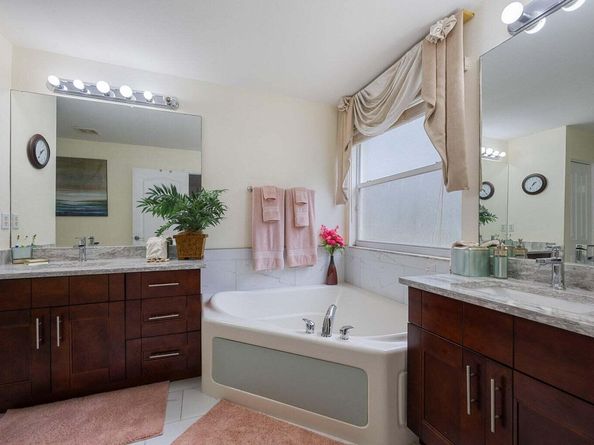 111 Berenger Walk, Royal Palm Beach FL 33414