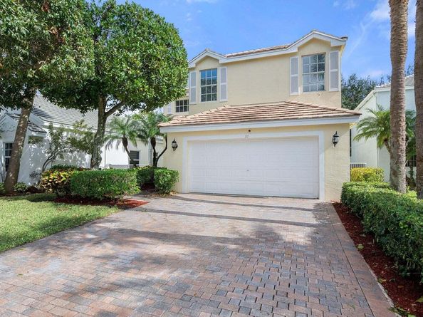 111 Berenger Walk, Royal Palm Beach FL 33414