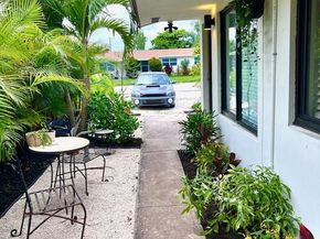 754 NE 40th Street, Oakland Park FL 33334