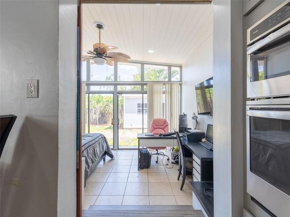 3141 Riverland Rd, Fort Lauderdale FL 33312