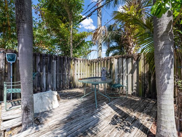 3141 Riverland Rd, Fort Lauderdale FL 33312