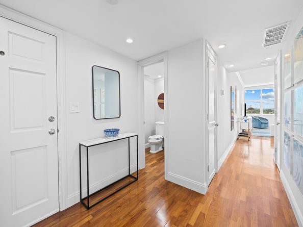 888 Intracoastal Dr 12F, Fort Lauderdale FL 33304