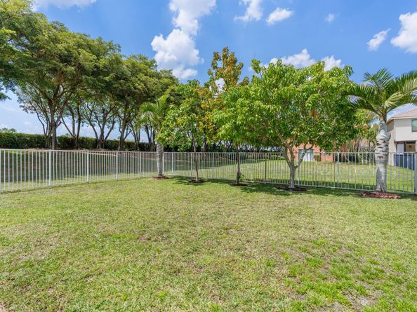 9910 Shepard Place, Wellington FL 33414