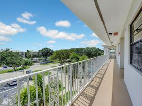 6097 Balboa Circle 406, Boca Raton FL 33433