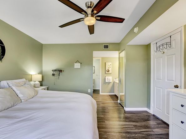 6097 Balboa Circle 406, Boca Raton FL 33433