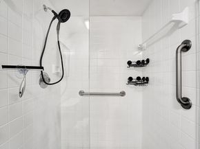 6097 Balboa Circle 406, Boca Raton FL 33433