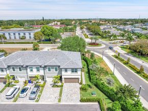 3201 Watercress Dr 3201, Lauderdale Lakes FL 33311