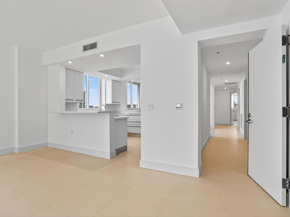 704 N Ocean Boulevard 701, Pompano Beach FL 33062
