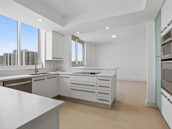 704 N Ocean Boulevard 701, Pompano Beach FL 33062