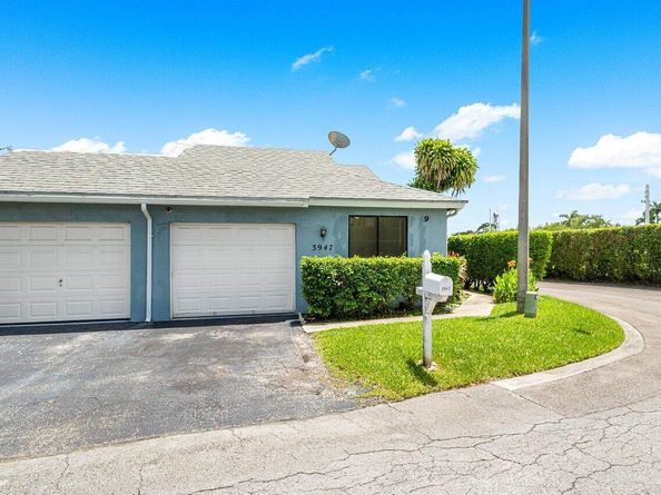 3947 Island Club Circle W, Lake Worth FL 33462