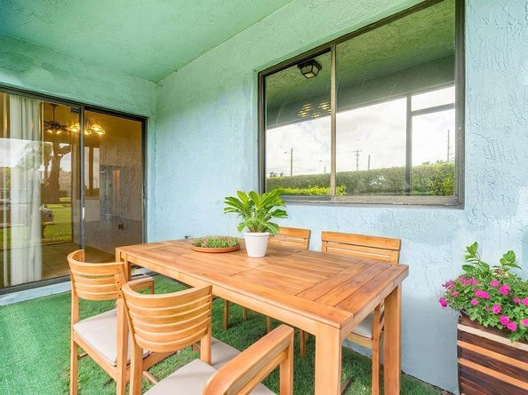 3947 Island Club Circle W, Lake Worth FL 33462