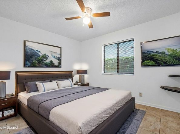 3947 Island Club Circle W, Lake Worth FL 33462