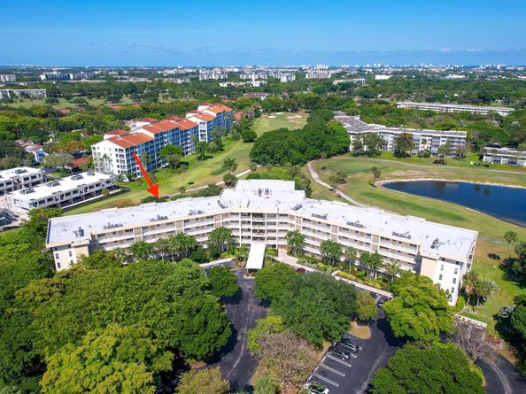 800 Cypress Grove Drive 211, Pompano Beach FL 33069