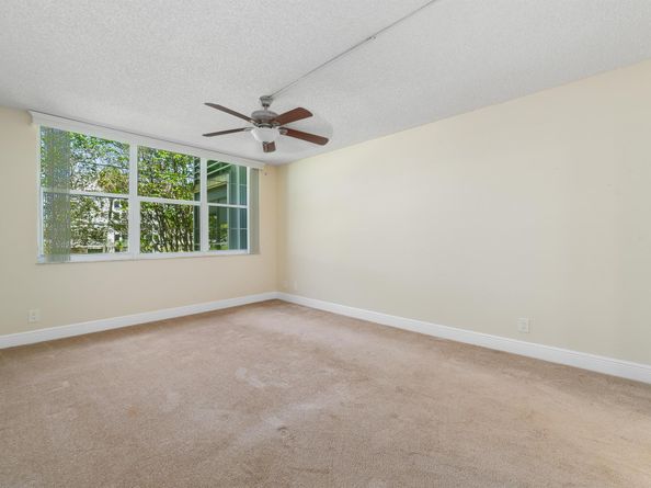 800 Cypress Grove Drive 211, Pompano Beach FL 33069