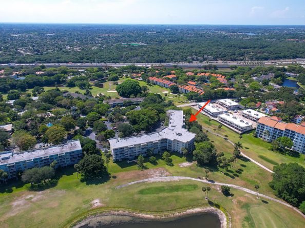 800 Cypress Grove Drive 211, Pompano Beach FL 33069