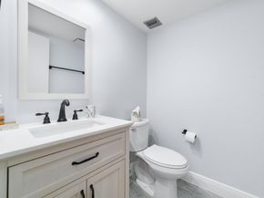 800 Cypress Grove Drive 211, Pompano Beach FL 33069
