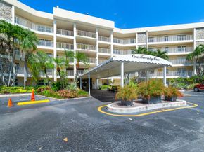 800 Cypress Grove Drive 211, Pompano Beach FL 33069