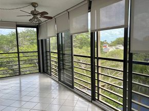 2304 S Cypress Bend Dr 515, Pompano Beach FL 33069