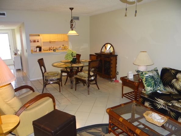 12005 Poinciana Boulevard 103, Royal Palm Beach FL 33411