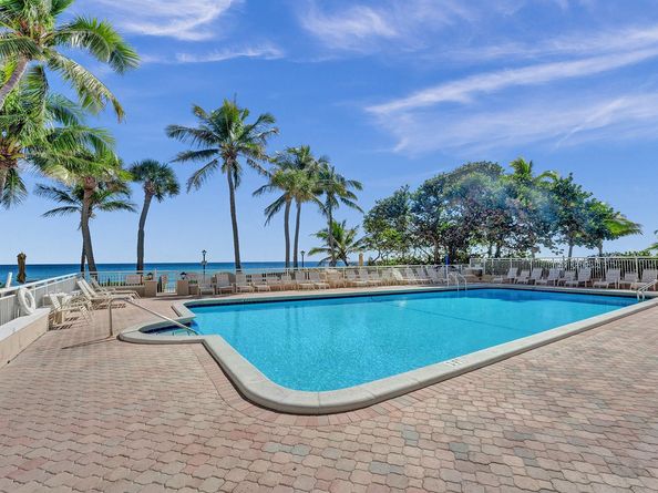 1051 Hillsboro Mile 307E, Hillsboro Beach FL 33062
