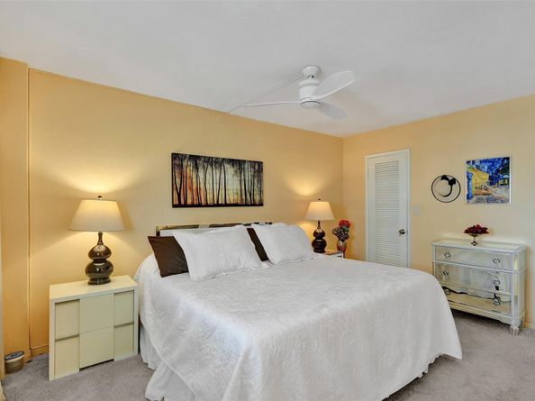 1051 Hillsboro Mile 307E, Hillsboro Beach FL 33062