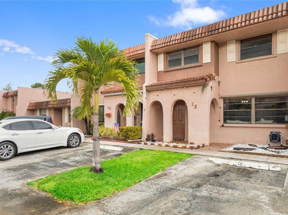 12 Cortez Way 345, Davie FL 33324