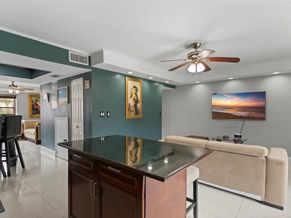 12 Cortez Way 345, Davie FL 33324