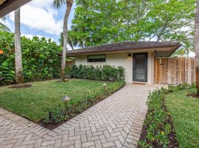 11669 Wimbledon Circle, Wellington FL 33414