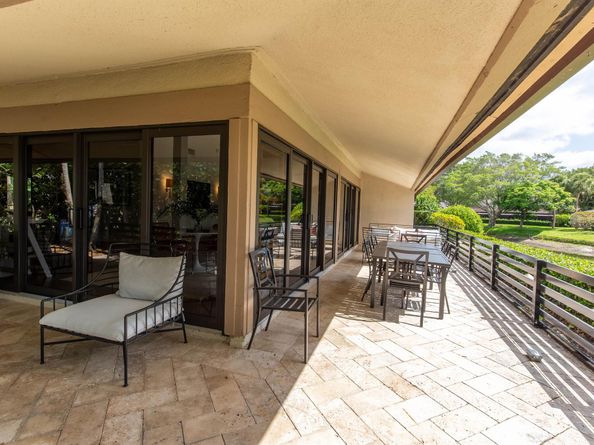 11669 Wimbledon Circle, Wellington FL 33414