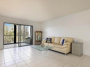 6037 Pointe Regal Circle 401, Delray Beach FL 33484