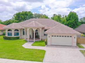 13645 Folkestone Court, Wellington FL 33414