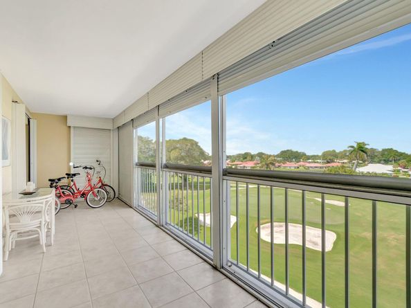 300 John F Kennedy Drive Ph5, Atlantis FL 33462