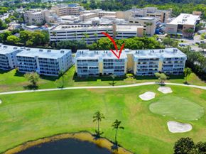 300 John F Kennedy Drive Ph5, Atlantis FL 33462