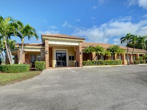 300 John F Kennedy Drive Ph5, Atlantis FL 33462