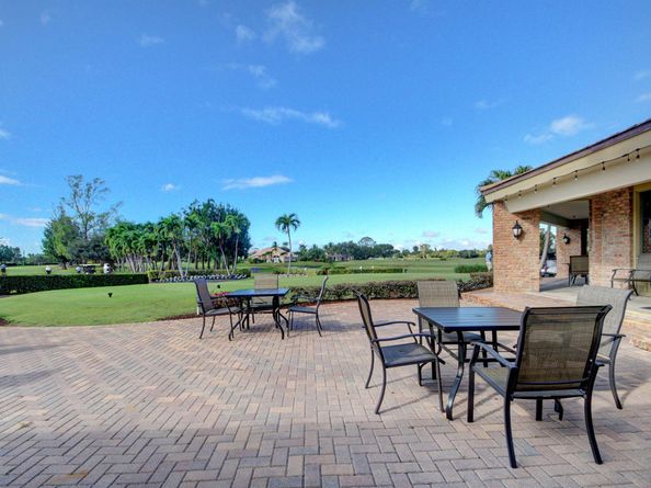 300 John F Kennedy Drive Ph5, Atlantis FL 33462