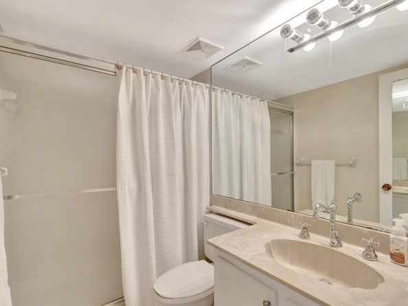 300 John F Kennedy Drive Ph5, Atlantis FL 33462