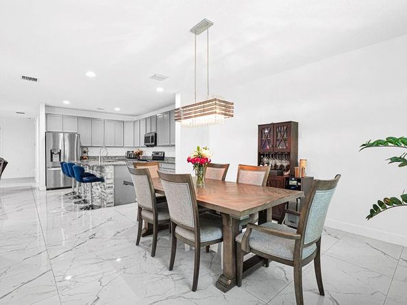 453 NW 36th Ave, Pompano Beach FL 33069